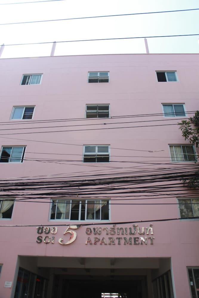 Soi 5 Apartment Pattaya Eksteriør bilde