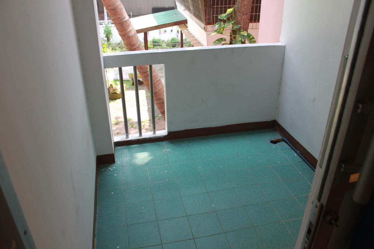 Soi 5 Apartment Pattaya Eksteriør bilde